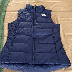 Women’s Size Small Northface Vest. Like new